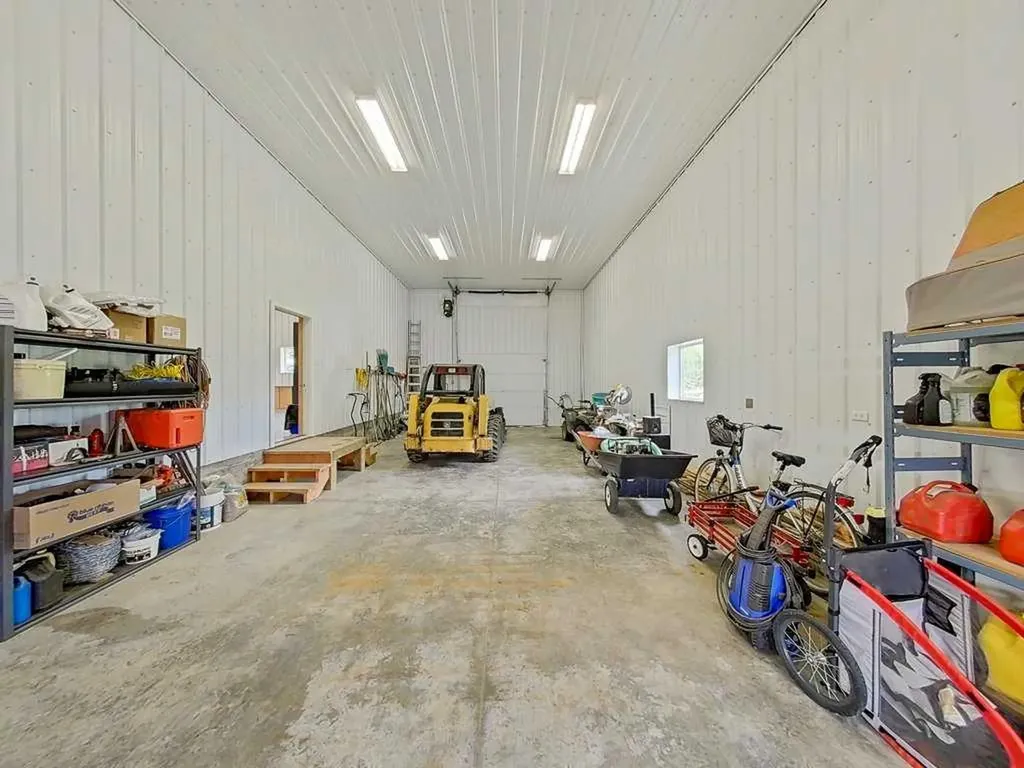 400043 Range Road 6-4 Rural Clearwater County AB T4T 1B7