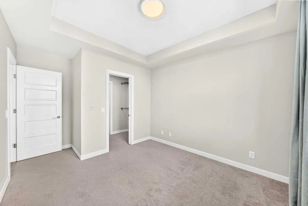 80 Greenbriar Place NW Calgary AB T3B 6J4