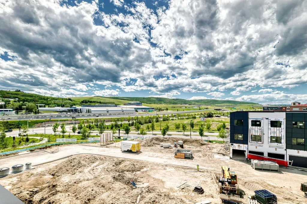80 Greenbriar Place NW Calgary AB T3B 6J4
