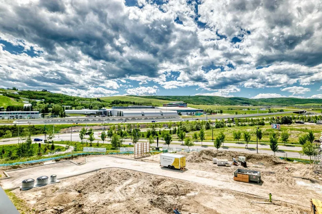 80 Greenbriar Place NW Calgary AB T3B 6J4