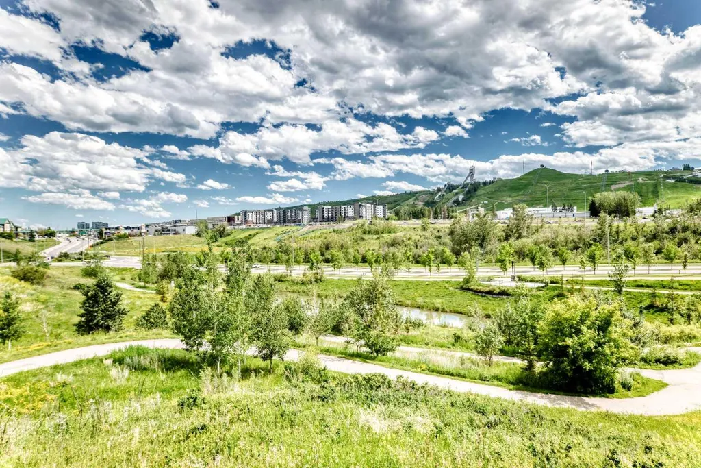 80 Greenbriar Place NW Calgary AB T3B 6J4
