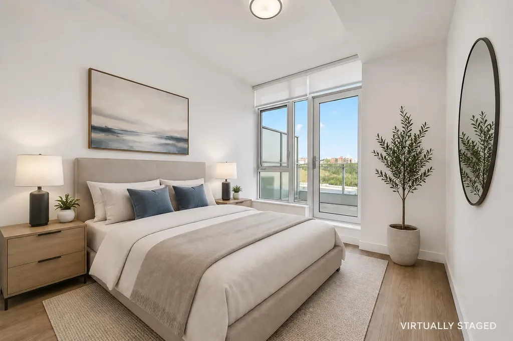 118 Waterfront Court SW Calgary AB T2P 1K8