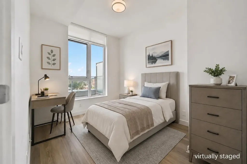 118 Waterfront Court SW Calgary AB T2P 1K8