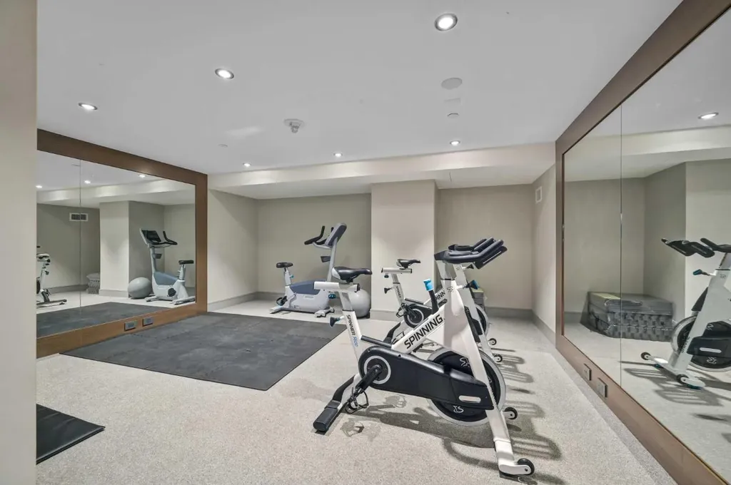 118 Waterfront Court SW Calgary AB T2P 1K8