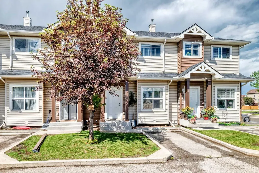 111 Tarawood Lane NE Calgary AB T3J 0C1
