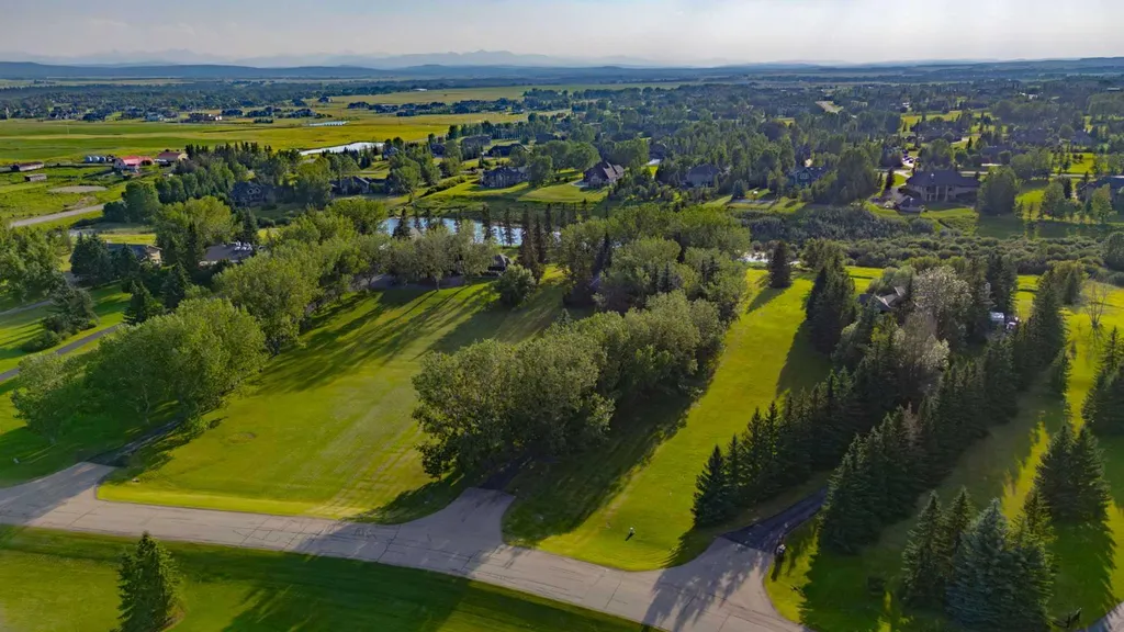 43 Cullen Creek Estates Rural Rocky View County AB T3E 6W3