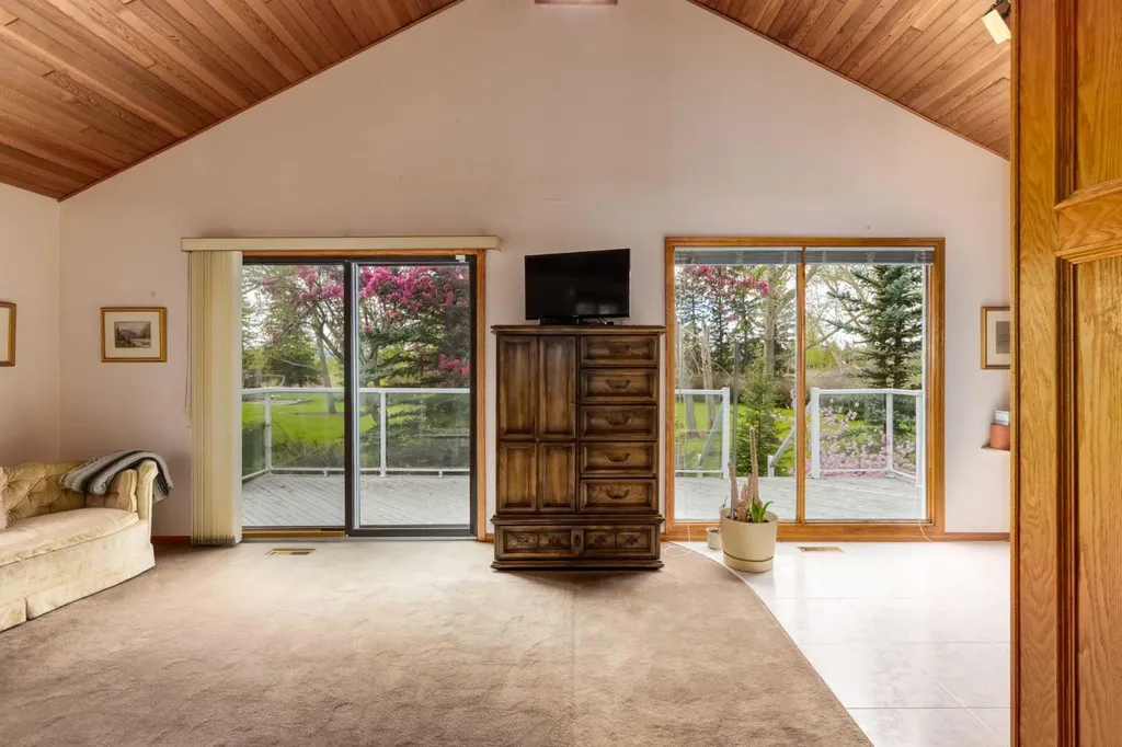 43 Cullen Creek Estates Rural Rocky View County AB T3E 6W3