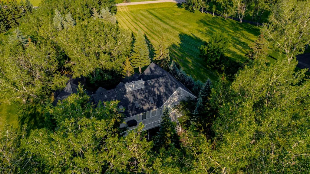 43 Cullen Creek Estates Rural Rocky View County AB T3E 6W3