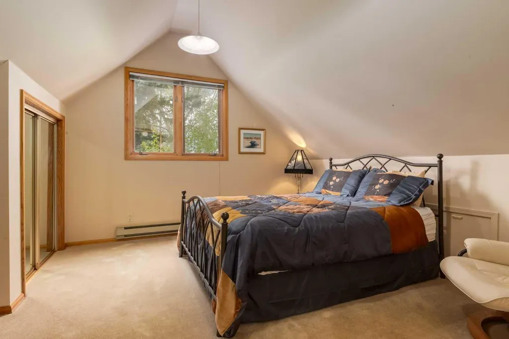 43 Cullen Creek Estates Rural Rocky View County AB T3E 6W3