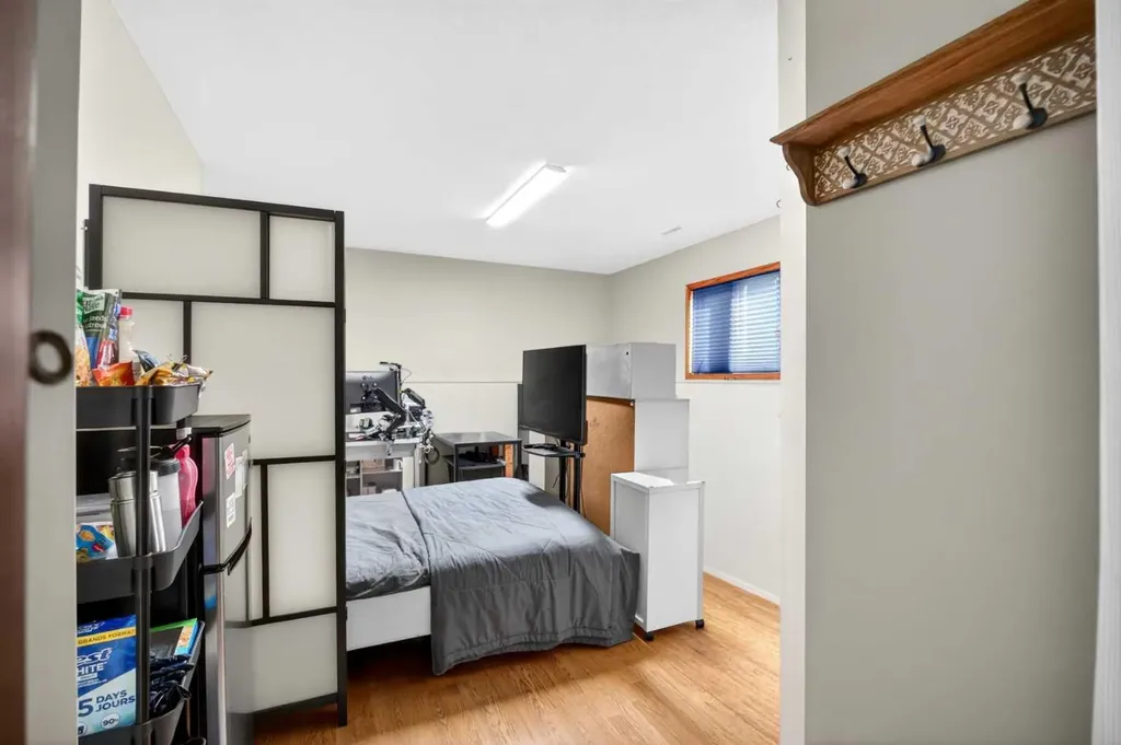 9105 Crystal Lake Drive Grande Prairie AB T8X 1J3