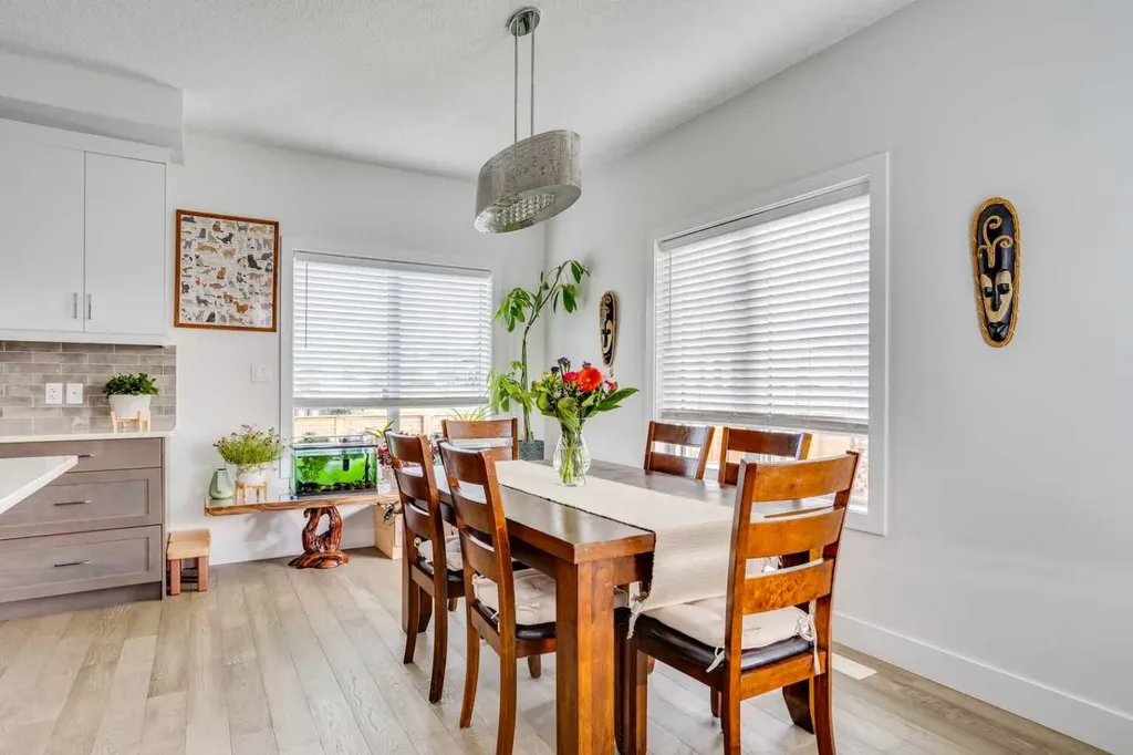 169 Beaveridge Close Fort Mcmurray AB T9H 2V8