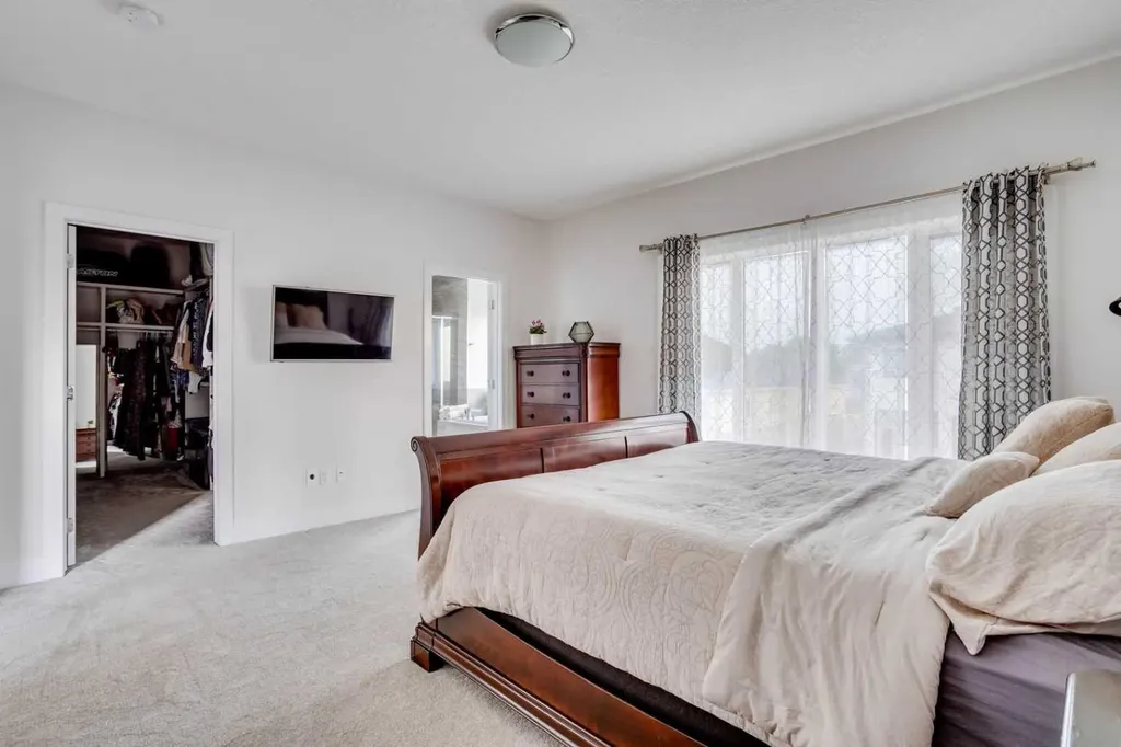 169 Beaveridge Close Fort Mcmurray AB T9H 2V8