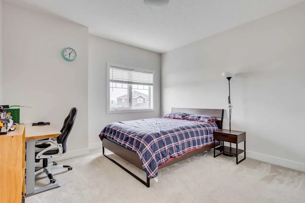 169 Beaveridge Close Fort Mcmurray AB T9H 2V8