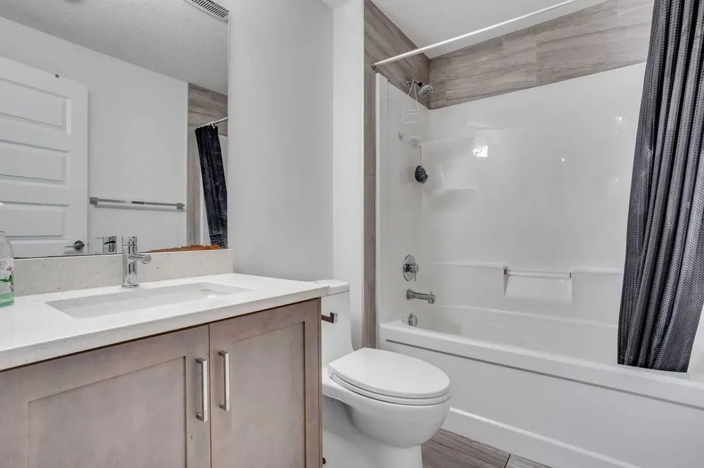 169 Beaveridge Close Fort Mcmurray AB T9H 2V8