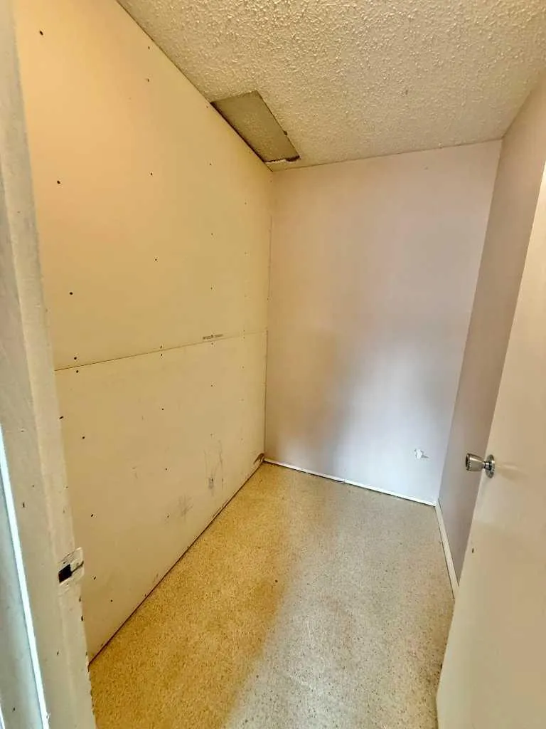 101 Mill Street Hinton AB T7V1T2