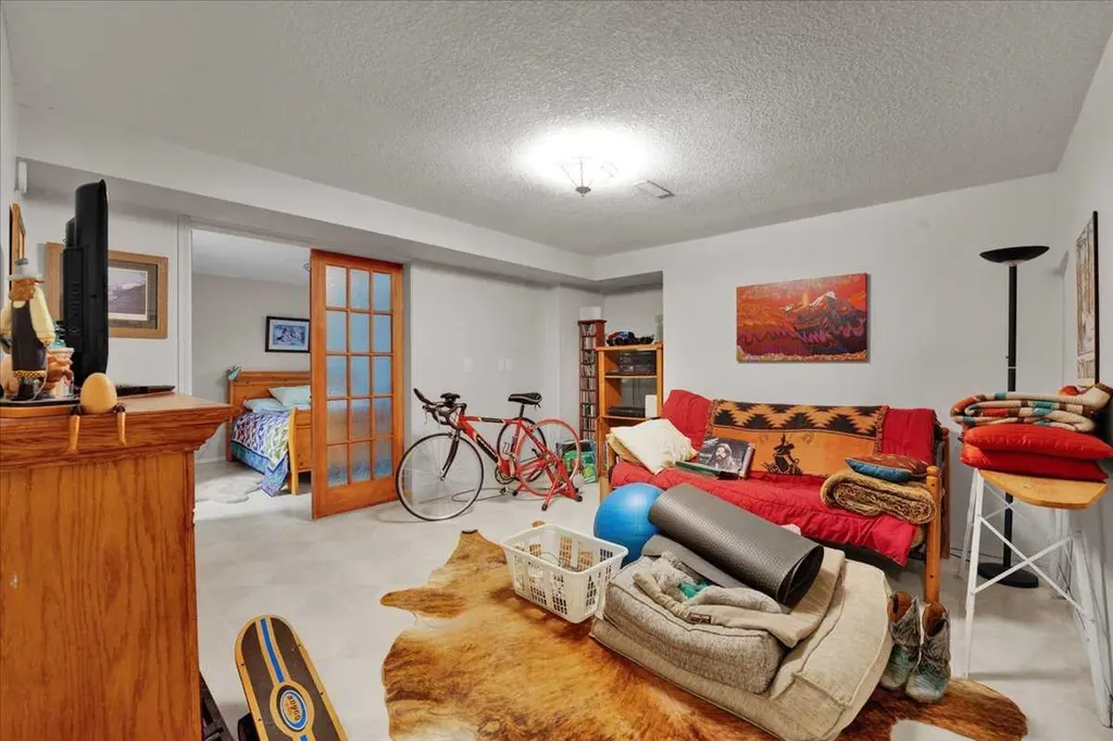 304241 278 Avenue W Rural Foothills County AB T0L 1K0