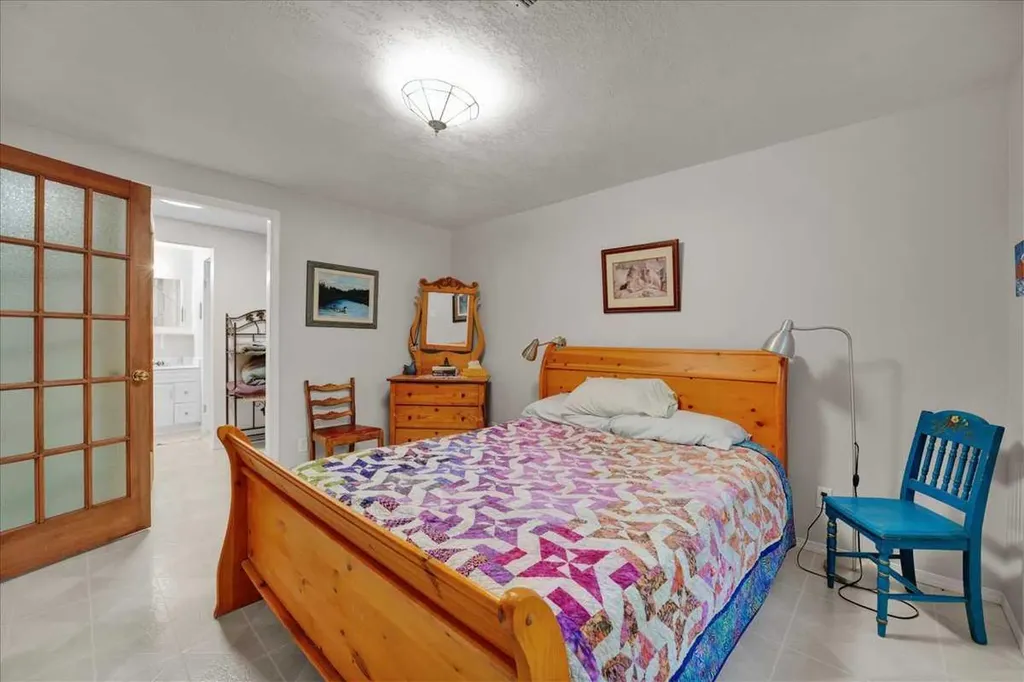 304241 278 Avenue W Rural Foothills County AB T0L 1K0