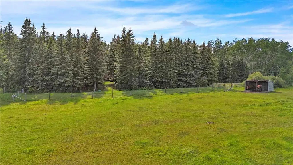 304241 278 Avenue W Rural Foothills County AB T0L 1K0