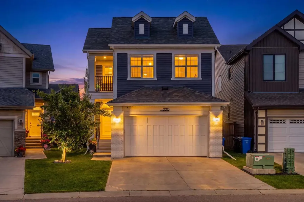 220 Copperpond Green SE Calgary AB T2Z 1H9