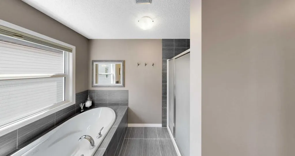 220 Copperpond Green SE Calgary AB T2Z 1H9