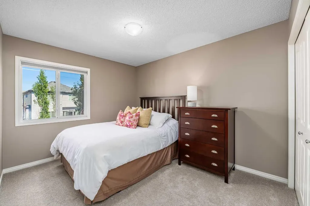 220 Copperpond Green SE Calgary AB T2Z 1H9