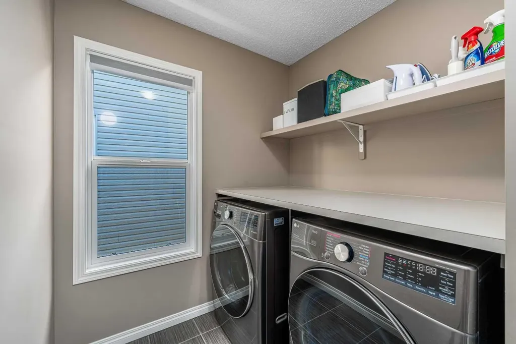 220 Copperpond Green SE Calgary AB T2Z 1H9