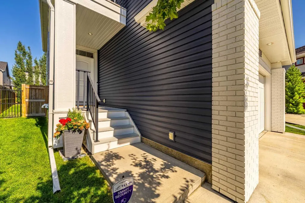 220 Copperpond Green SE Calgary AB T2Z 1H9