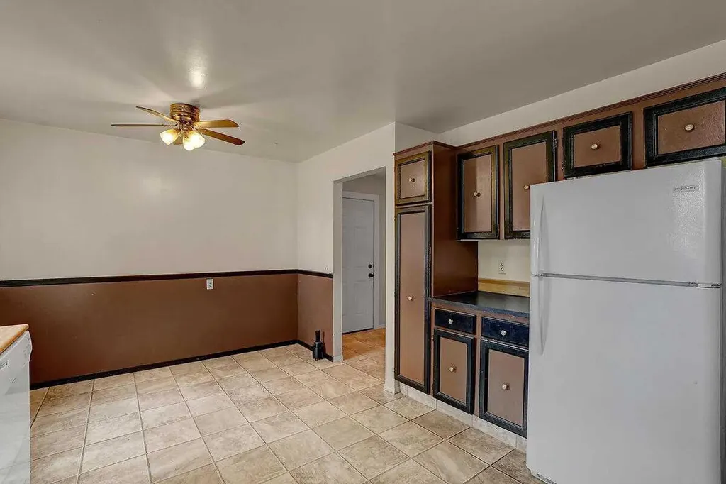 151 Midlawn Close SE Calgary AB T2X 1A7