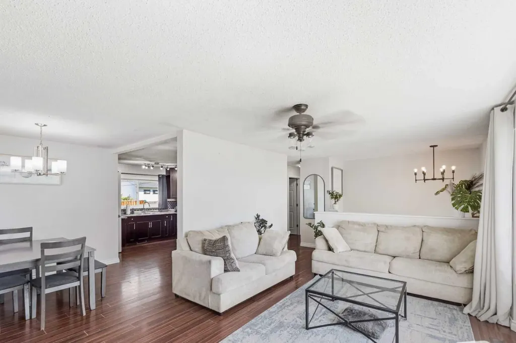 9224 107 Avenue Grande Prairie AB T8V 3W8