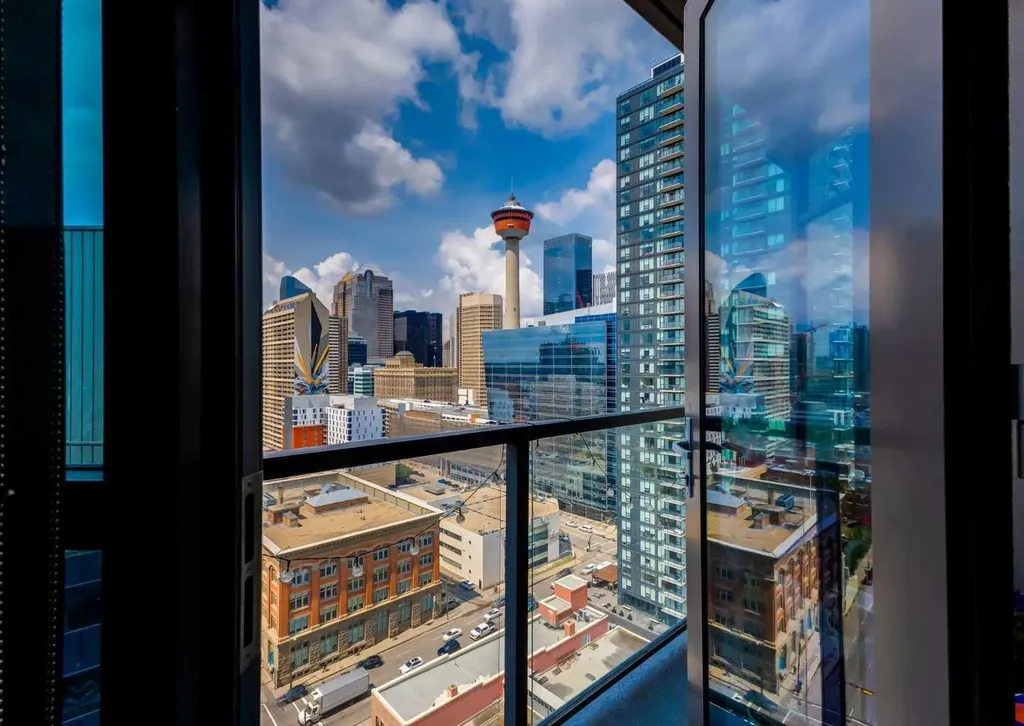 225 11 Avenue SE Calgary AB T2G 0G3
