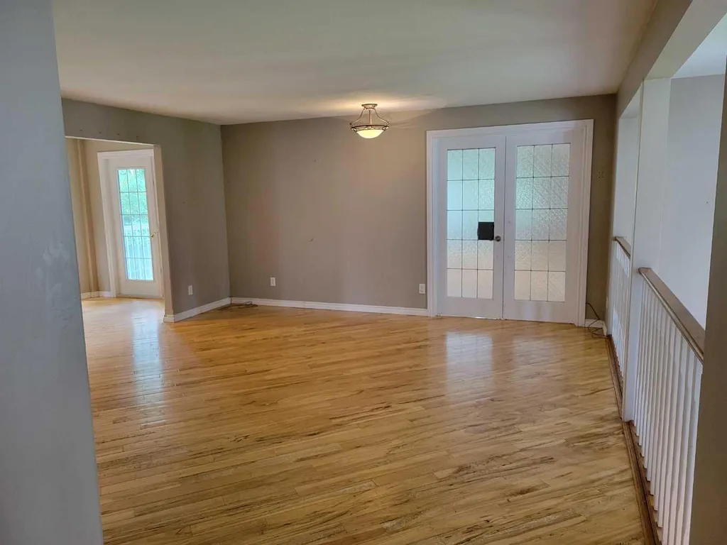 108 2 Avenue W Alliance AB T0B0A0