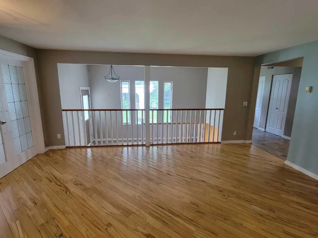 108 2 Avenue W Alliance AB T0B0A0