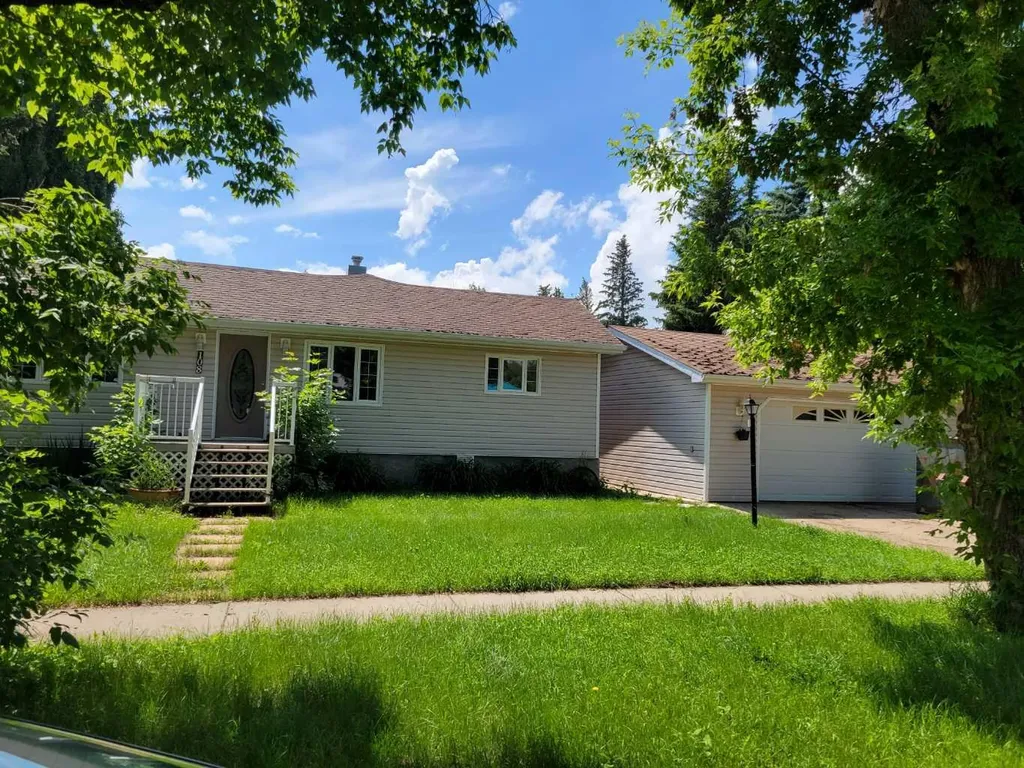 108 2 Avenue W Alliance AB T0B0A0