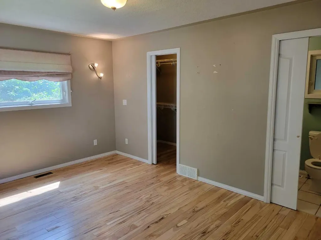 108 2 Avenue W Alliance AB T0B0A0