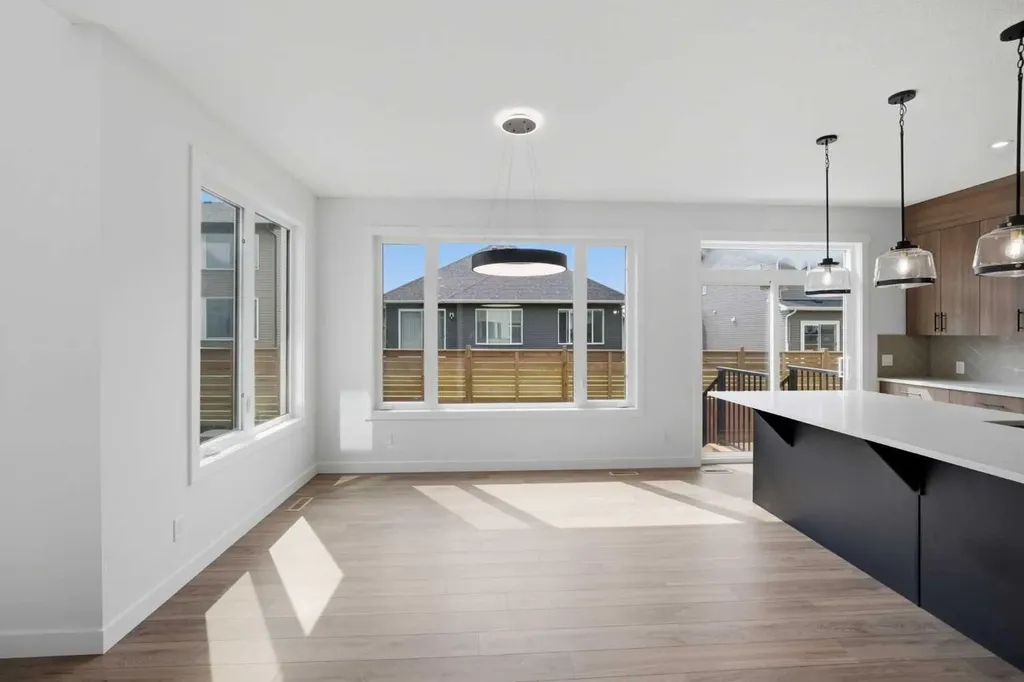265 Dawson Wharf Crescent E Chestermere AB T1X 2X5