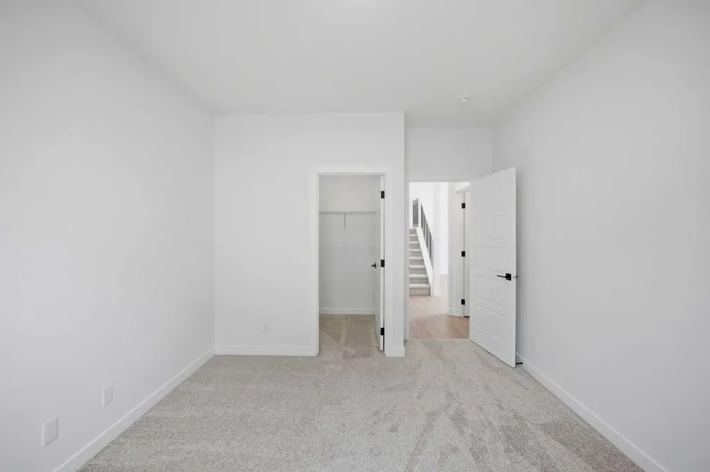 265 Dawson Wharf Crescent E Chestermere AB T1X 2X5