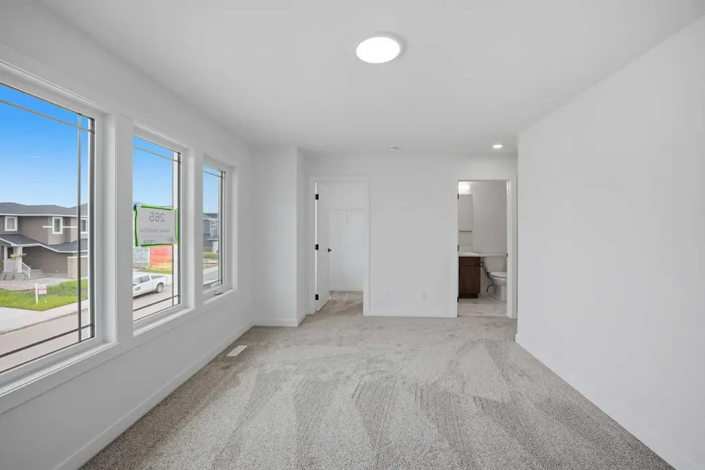 265 Dawson Wharf Crescent E Chestermere AB T1X 2X5