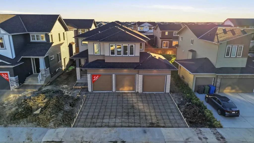 265 Dawson Wharf Crescent E Chestermere AB T1X 2X5