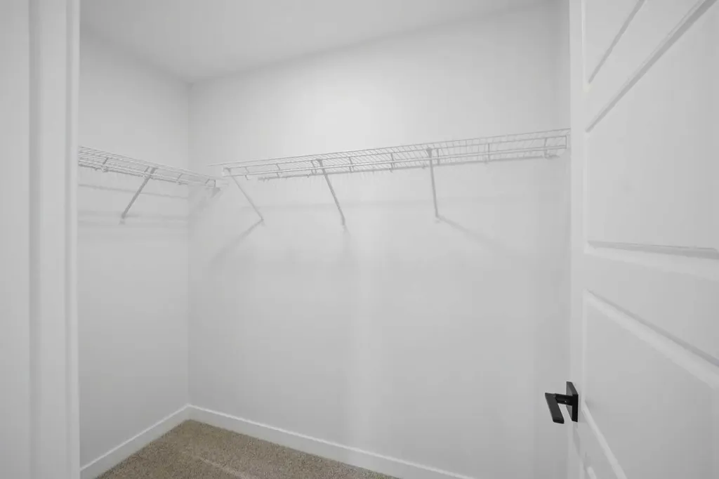 265 Dawson Wharf Crescent E Chestermere AB T1X 2X5