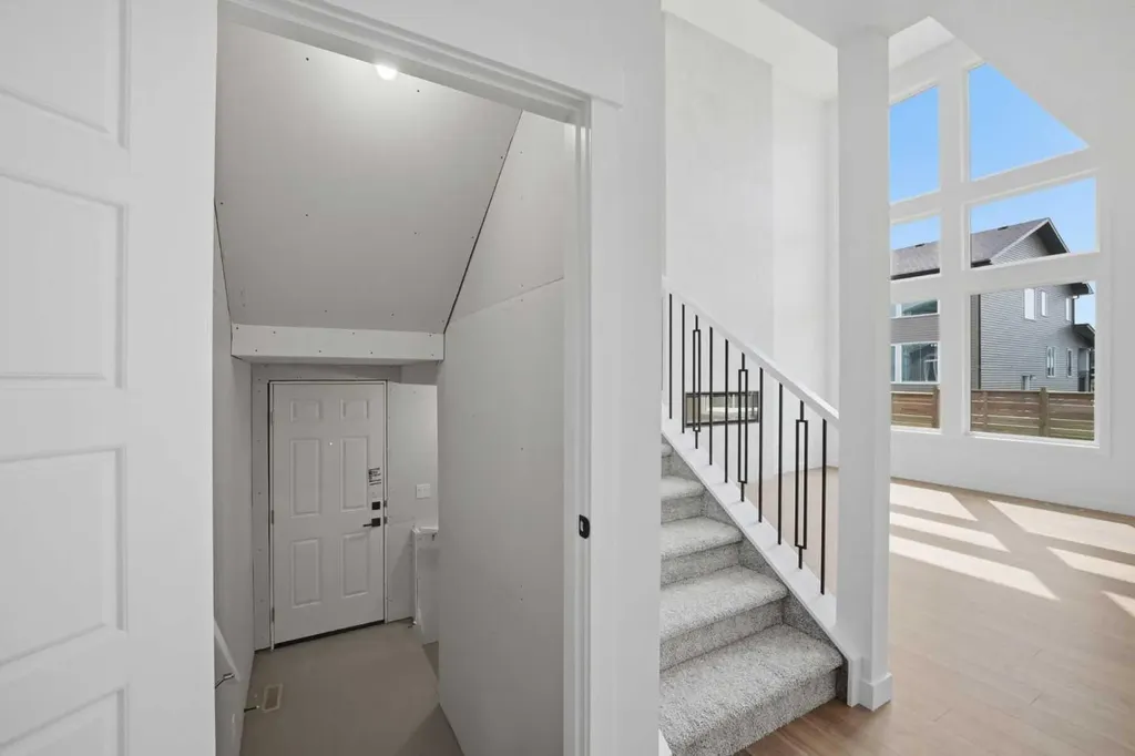 265 Dawson Wharf Crescent E Chestermere AB T1X 2X5