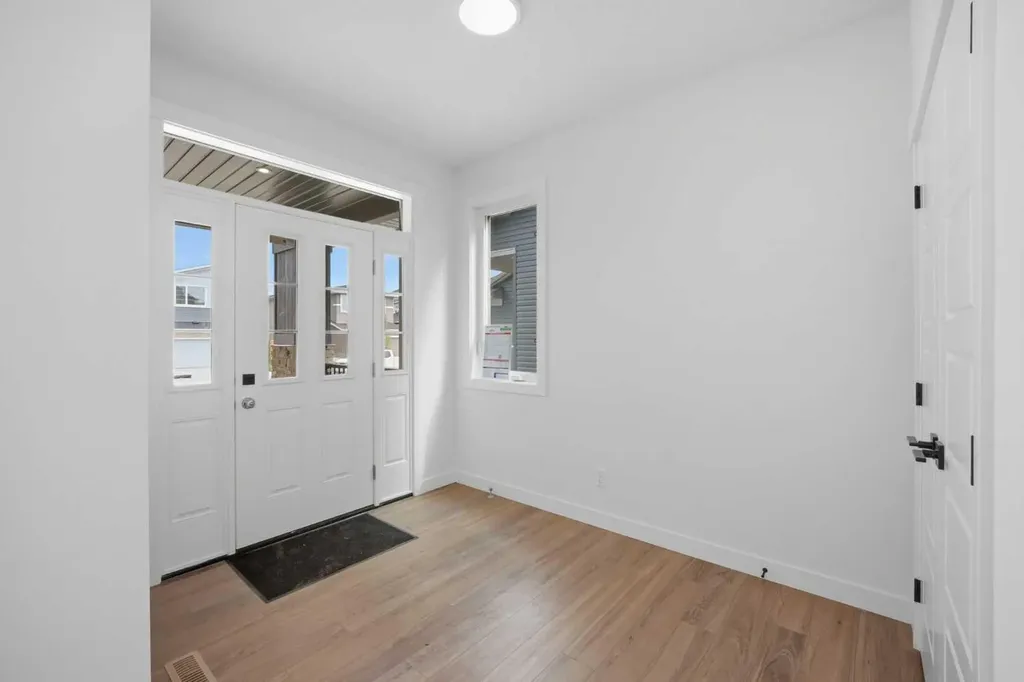 265 Dawson Wharf Crescent E Chestermere AB T1X 2X5