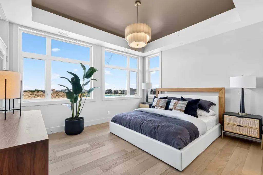 140 Marina Cove SE Calgary AB T3M 3P4