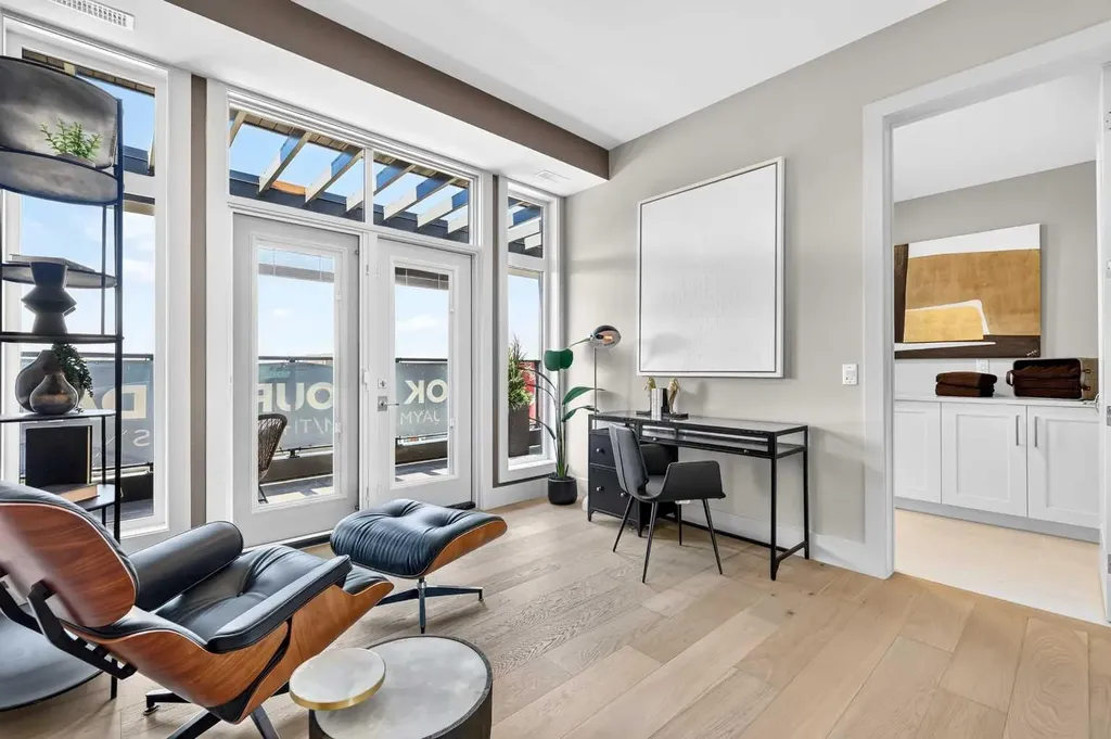 140 Marina Cove SE Calgary AB T3M 3P4