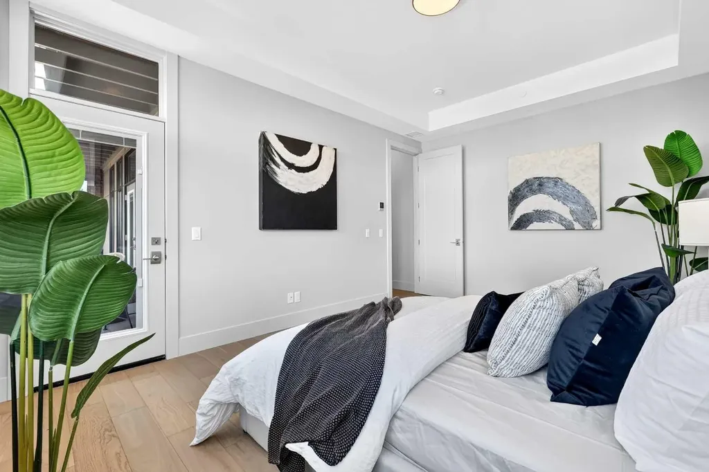 140 Marina Cove SE Calgary AB T3M 3P4