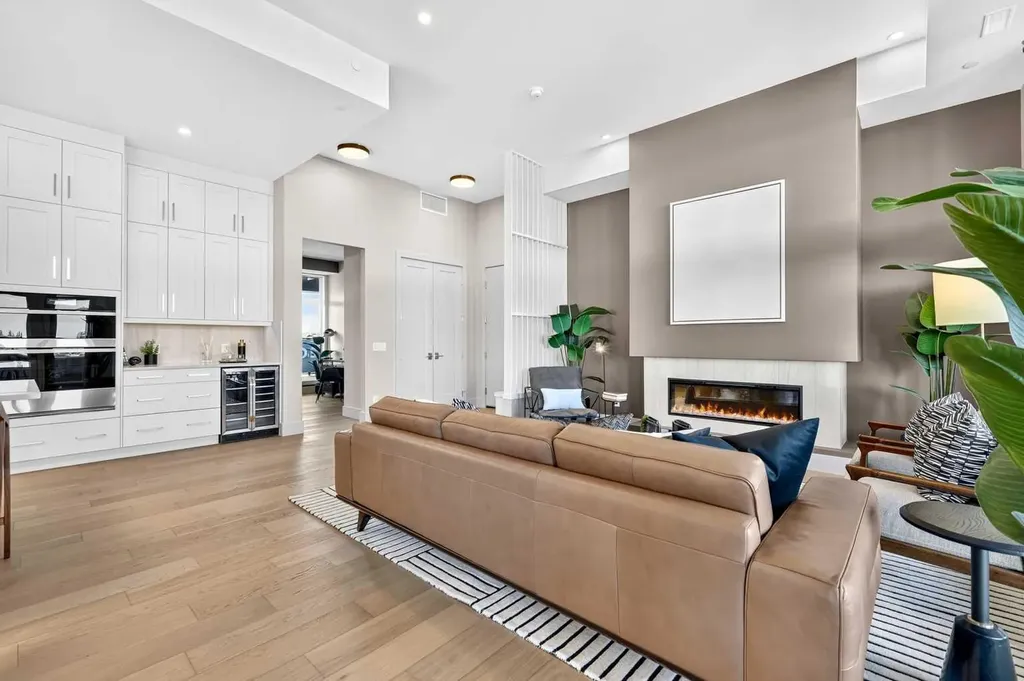 140 Marina Cove SE Calgary AB T3M 3P4