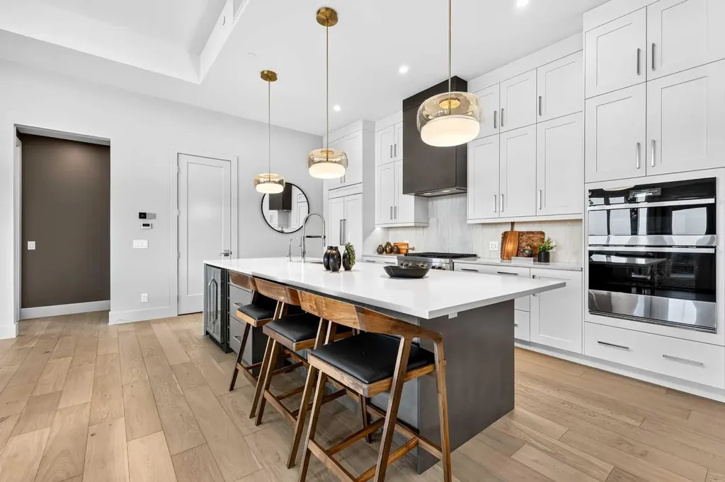 140 Marina Cove SE Calgary AB T3M 3P4