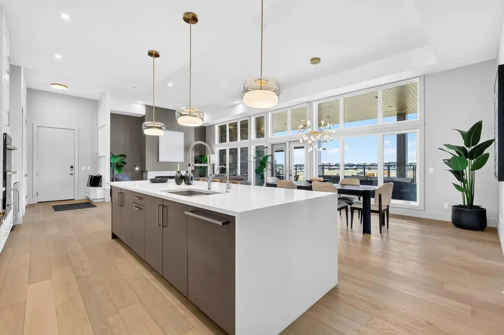 140 Marina Cove SE Calgary AB T3M 3P4