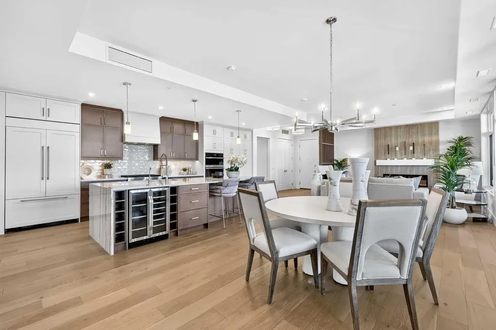 140 Marina Cove SE Calgary AB T3M 3P4
