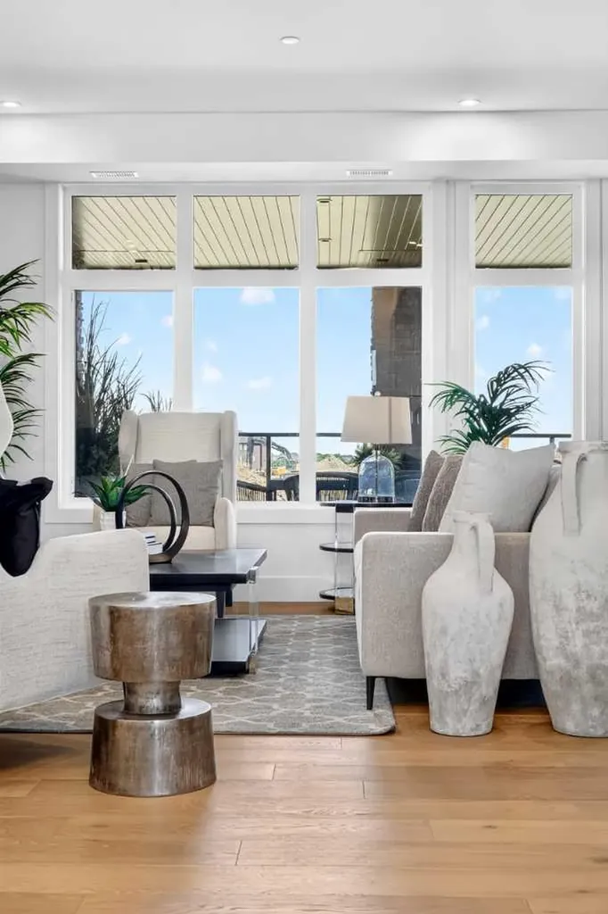 140 Marina Cove SE Calgary AB T3M 3P4