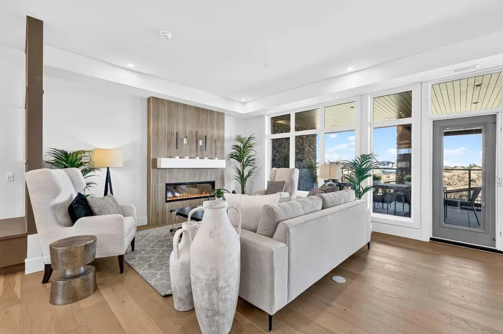 140 Marina Cove SE Calgary AB T3M 3P4